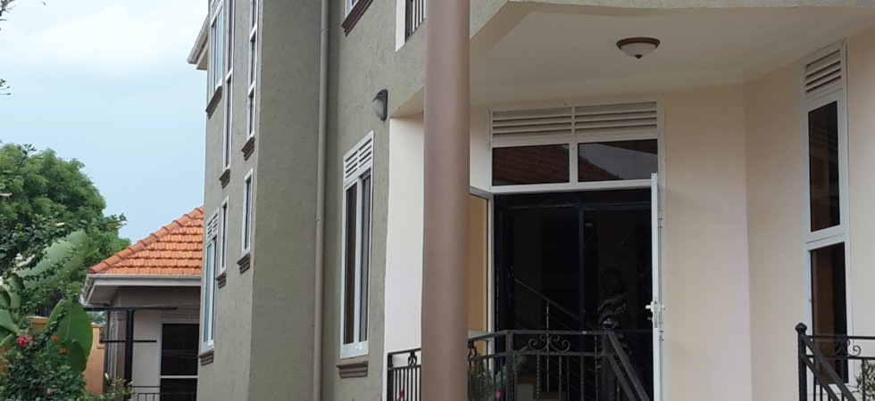 story house munyonyo