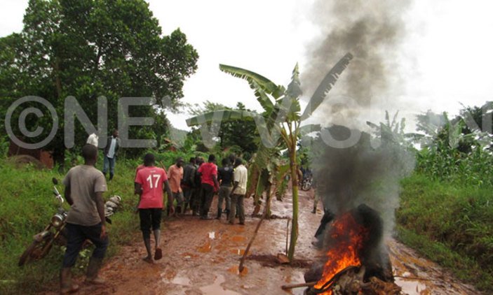 Kiboga residents protest over poor roads