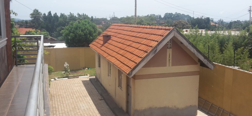 boys quarters