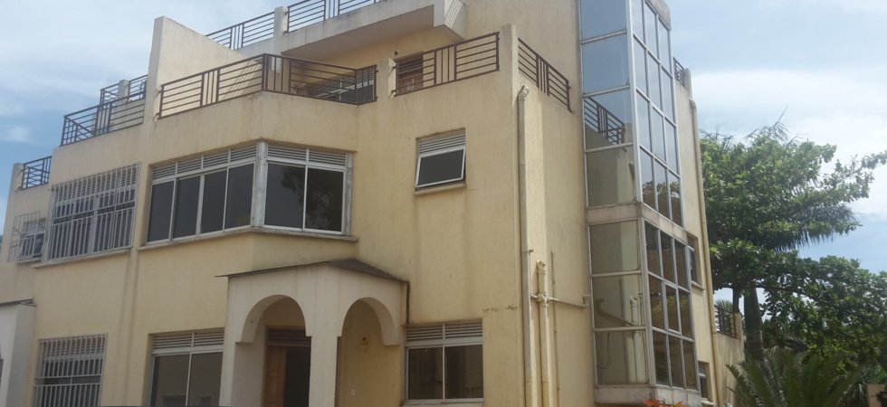 Duplex sale luzira
