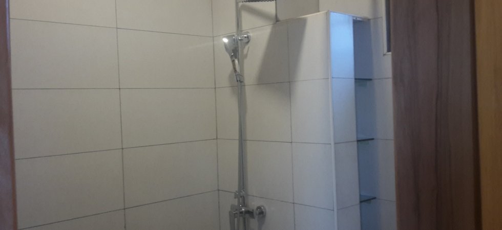 Bath bukasa