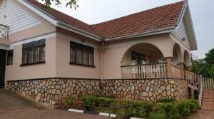 5 Bedroom House For Rent, Mbuya Kampala