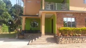 Seven Bedroom House For Rent, Bunga