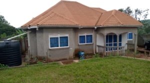 Bungalow For Sale, Kitovu Entebbe Road